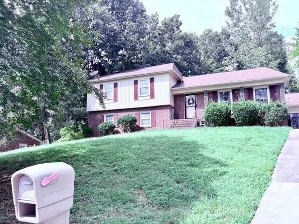 7434 Kilcullen Dr, Charlotte, NC 28270