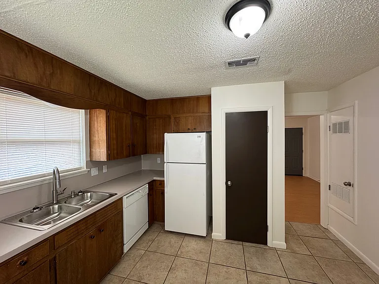 5701A Sonora Dr — Photo 7