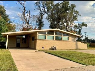 1521 Arkansas St, Lake Charles, LA 70607