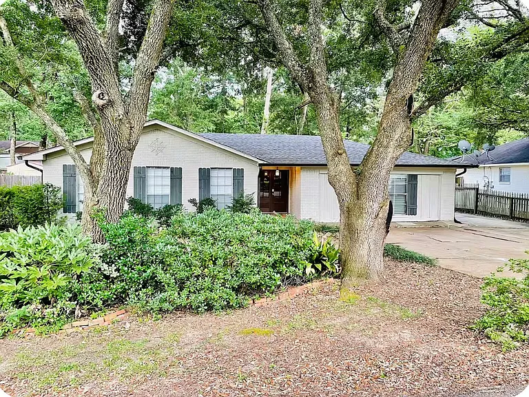 102 Oak Dr — Photo 16