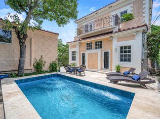 30 NE 44th St, Miami, FL 33137
