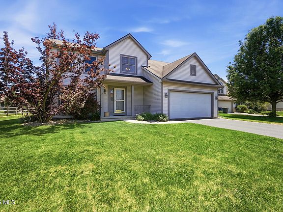 2nd image of 434 Wolf Creek Ct