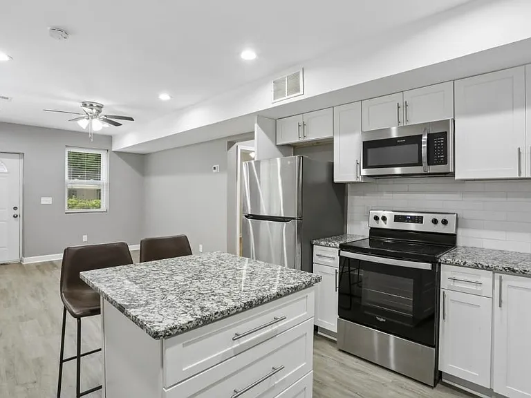 2893 White Oak Dr — Photo 11