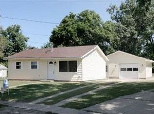 1523 Seville Ave, Kalamazoo, MI 49004