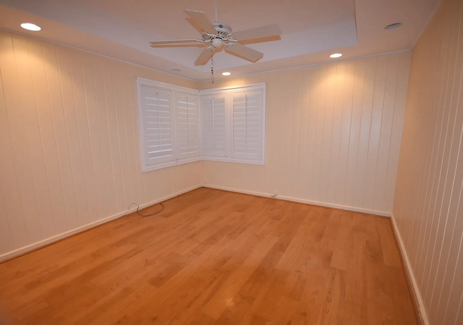 Newly Remolded Charming 2Bd/1Ba House In Enchanted Lakes — Photo 4