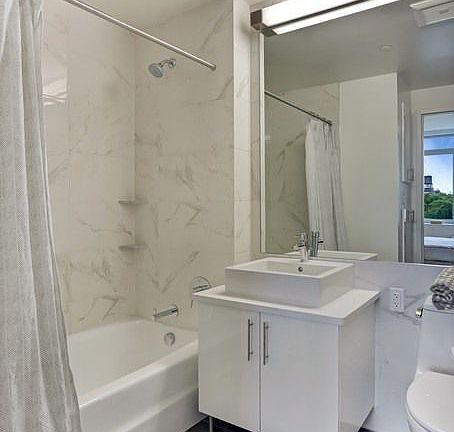 5th image of 180 Myrtle Ave APT 12D