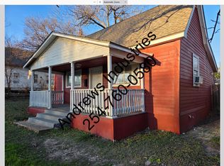 712 N 10th St, Temple, TX 76501