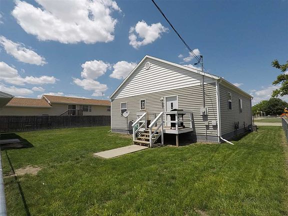 4th image of 2446 W 15th St