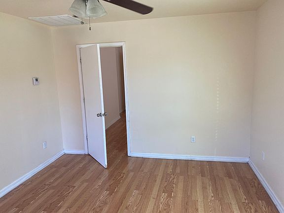 2nd image of 1615 Spain St