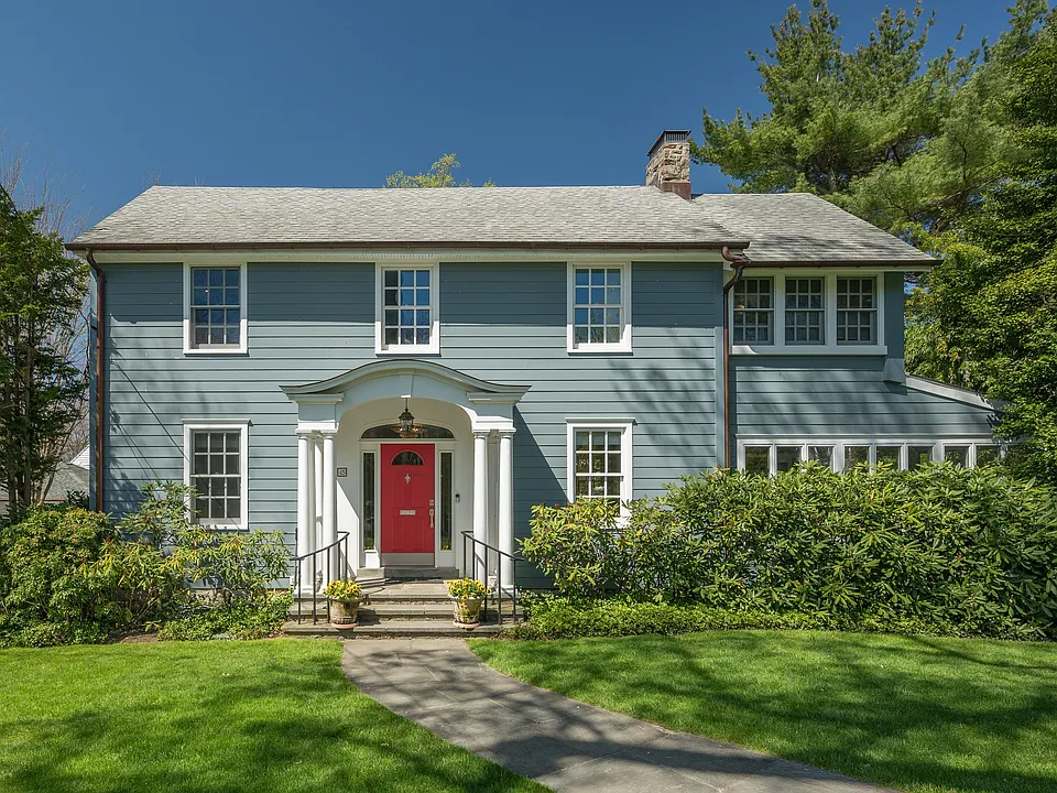 45 Oriole Ave