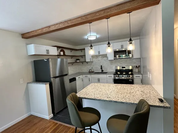 971 Joliet Dr, Maumee, OH