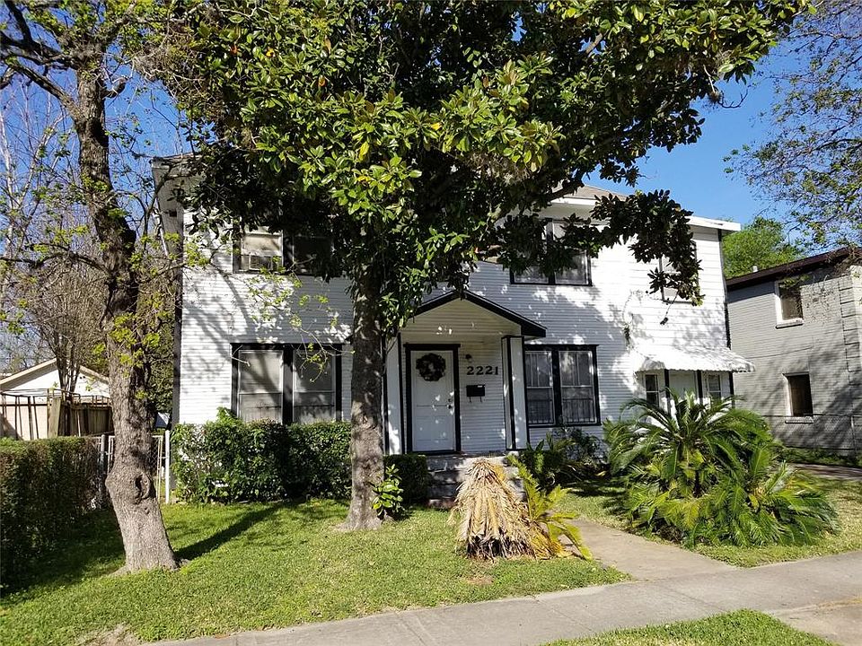 1st image of 2221 Rosewood St