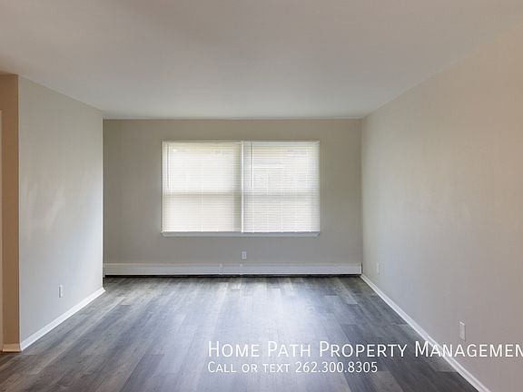 4th image of 3030 W Iona Ter #1