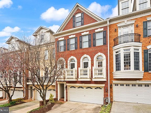 5th image of 7721 Spoleto Ln Suite 9