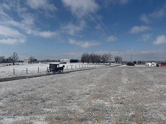 5th image of 1428 Dry Fork Rd