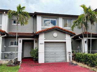 2825 SW 127th Way, Hollywood, FL 33027