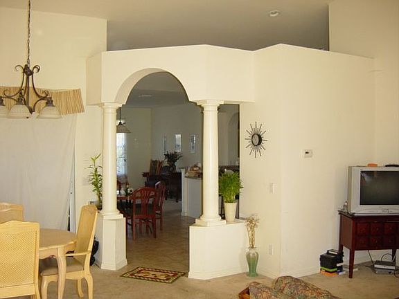 Entrance from Living to Kitchen