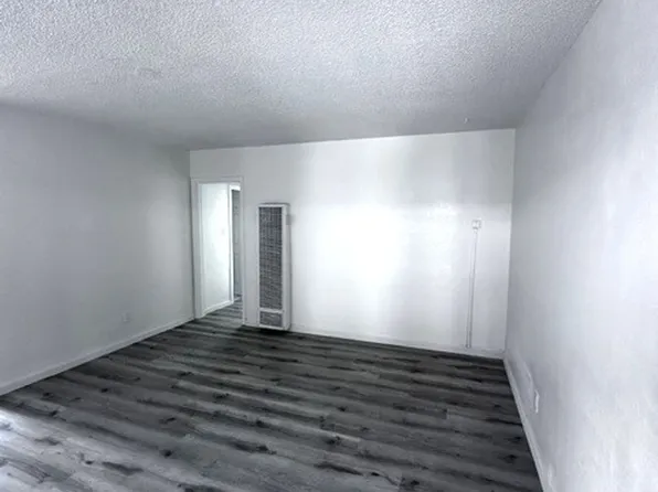 10212 FELTON, 10212 Felton Ave APT 4, Inglewood, CA 90304