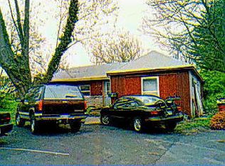 105 Linwood Ln, Oxford, OH 45056