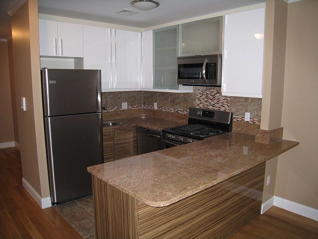 1st image of 3003 Newtown Ave APT 5