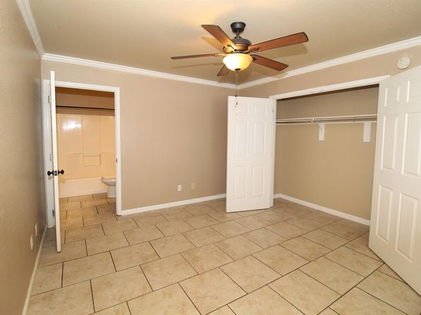 2060 N Leverett Ave #5