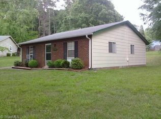 2885 Mayan Ct, Winston Salem, NC 27103