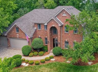 527 Ridgelawn Trl, Batavia, IL 60510