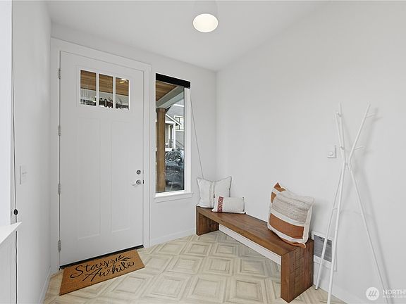 4th image of 1201 Pattison Place