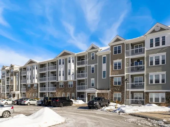1 Francis Dr APT 406, Andover, MA 01810