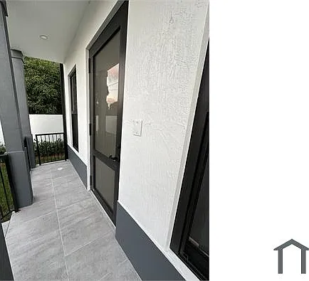 10570 SW 177th St — Photo 47