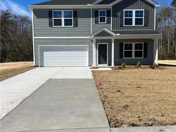 106 Palmetto Way NE, Ludowici, GA 31316