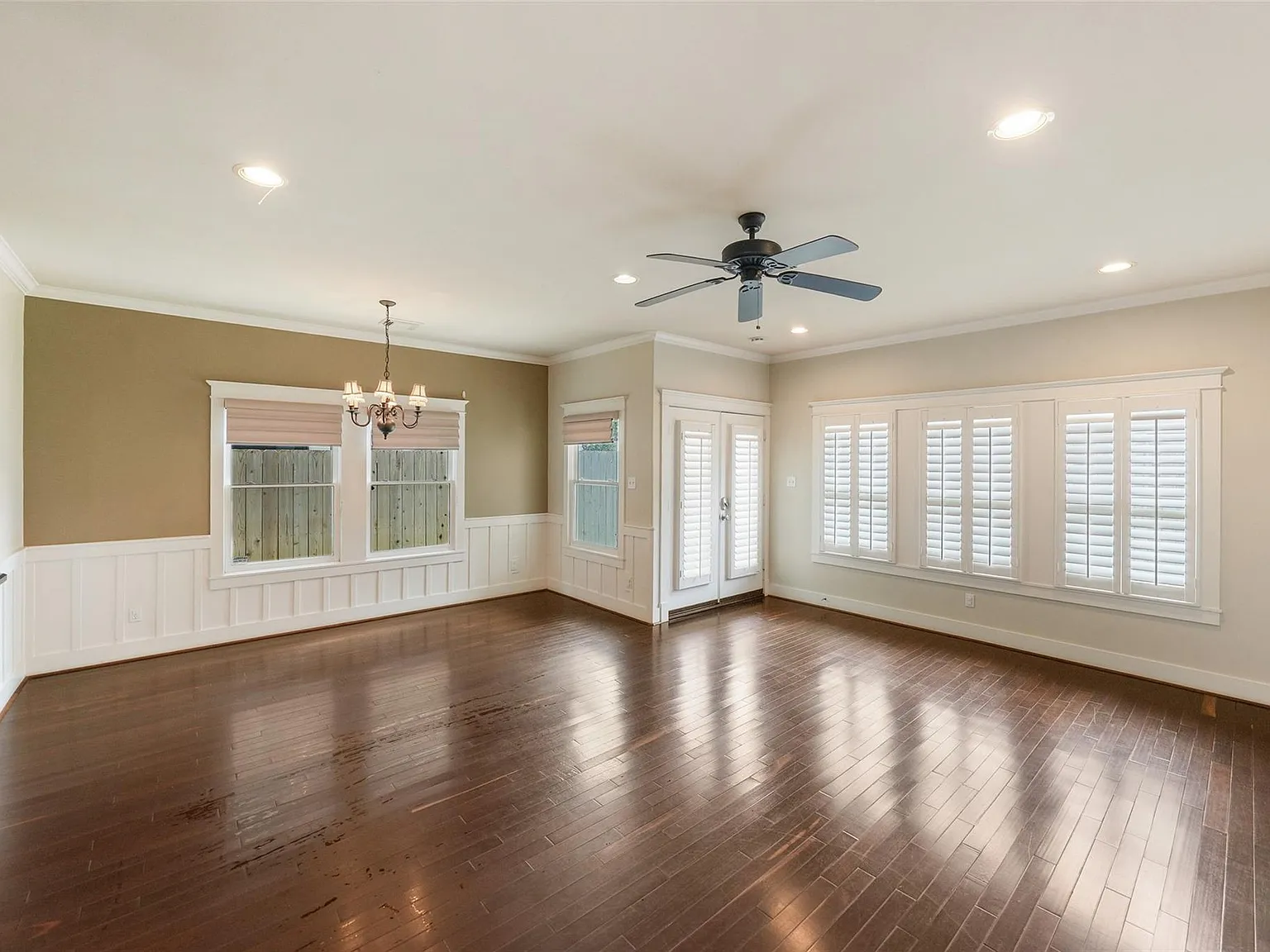 3 bed, 2.5 bath, 1918 sqft, $3,350 — Photo 4
