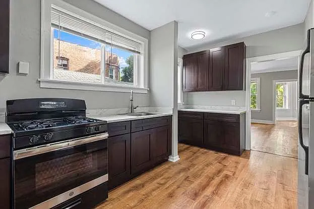 7830-32 S Luella Ave #3N — Photo 15