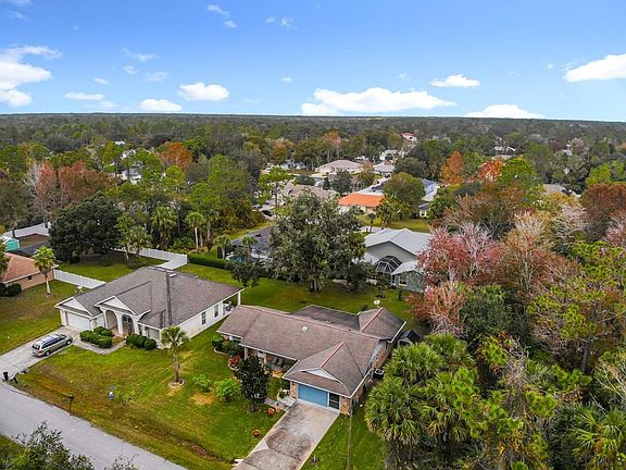 2nd image of 21 Royal Tern Ln