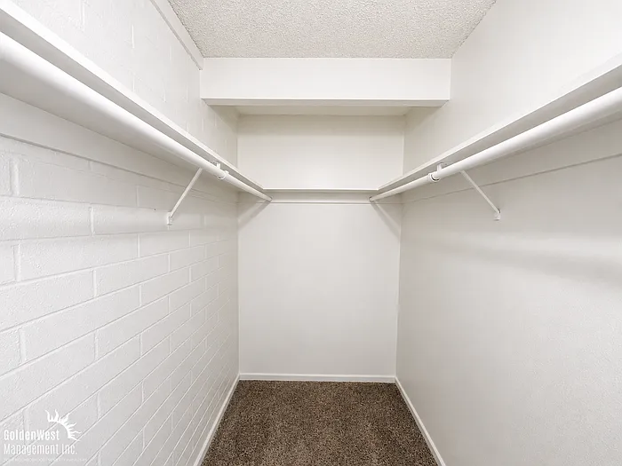910 E Marlette Ave #19 — Photo 14