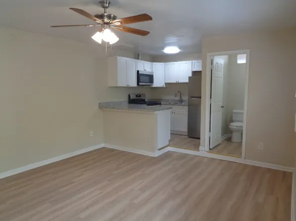 #1045- 1411 N 33rd LLC, 1411 N 33rd St #4, Phoenix, AZ 85008