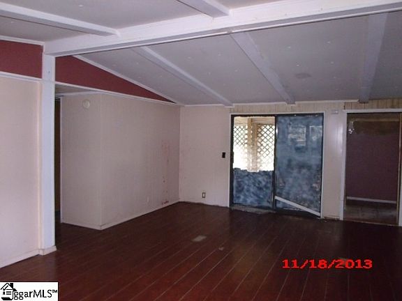 2nd image of 826 Chesley Dr