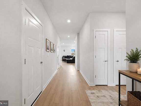 5th image of 267 Baker Dr