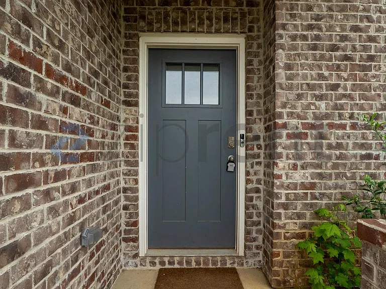 22693 Joselyn Green Dr — Photo 2