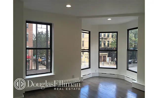 Rented by Douglas Elliman | media 38