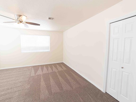 5th image of 216 W 625 N