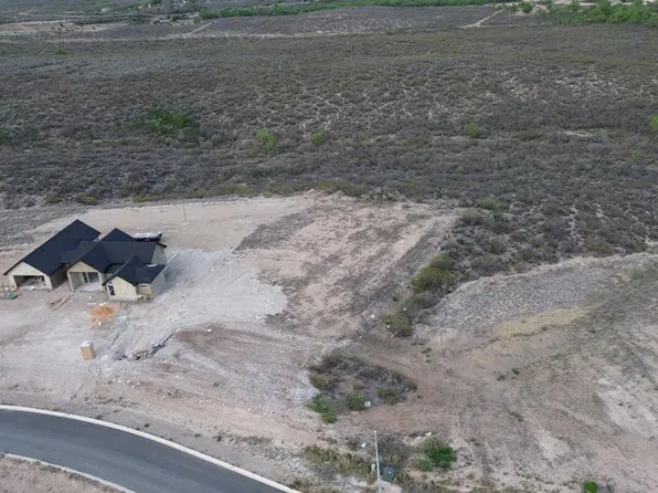 482 Paseo Del Lago, Eagle Pass, TX 78852