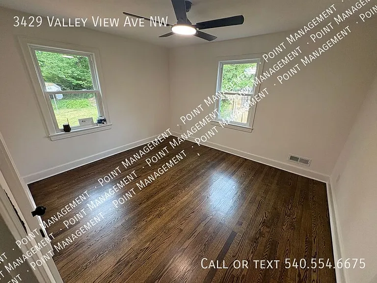 3429 Valley View Ave NW — Photo 8