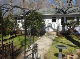 276 Cooper Rd, Glocester, RI 02814