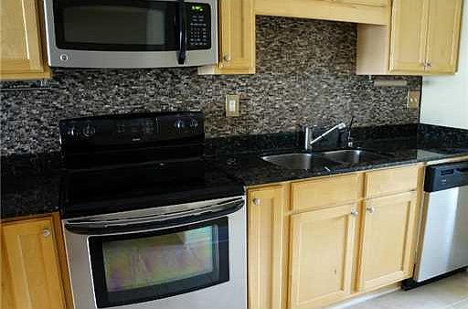5th image of 2421 Beach View Dr #A11