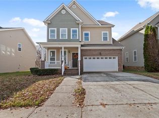 2075 Glenkirk Dr, Burlington, NC 27215