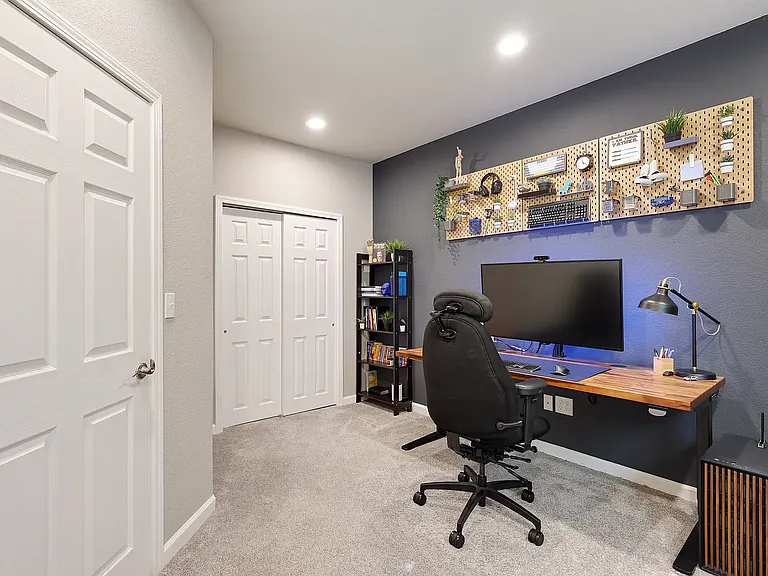 7211 Sedgerock Ln — Photo 16