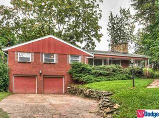 2621 S 100th St, Omaha, NE 68124