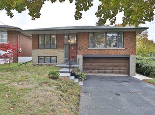 3 Keywell Ct, Toronto, ON M8Y1S5