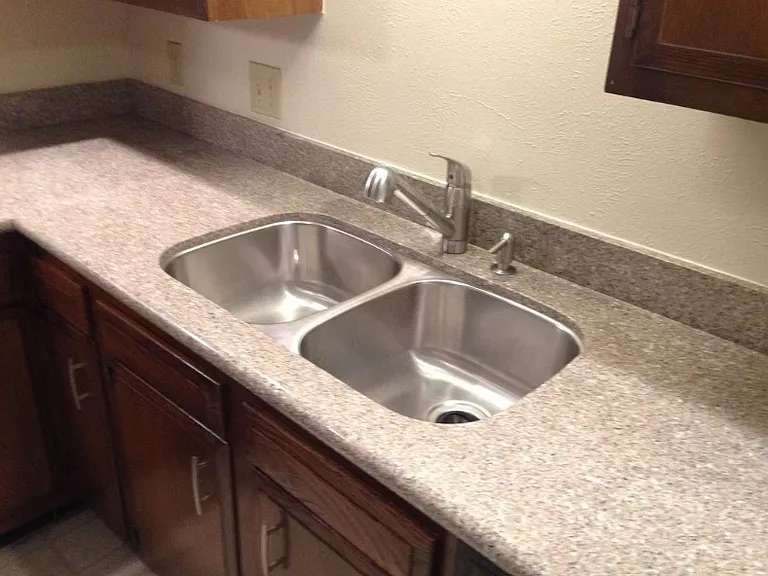 Regal Oaks Luxury Apartments — Photo 5